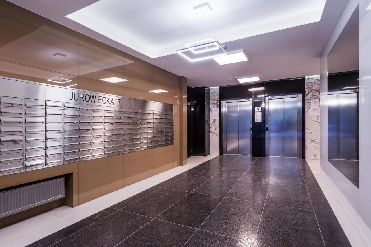 Resinest Apartamenty Jurowiecka J17 เบียวิสตอก ภายนอก รูปภาพ