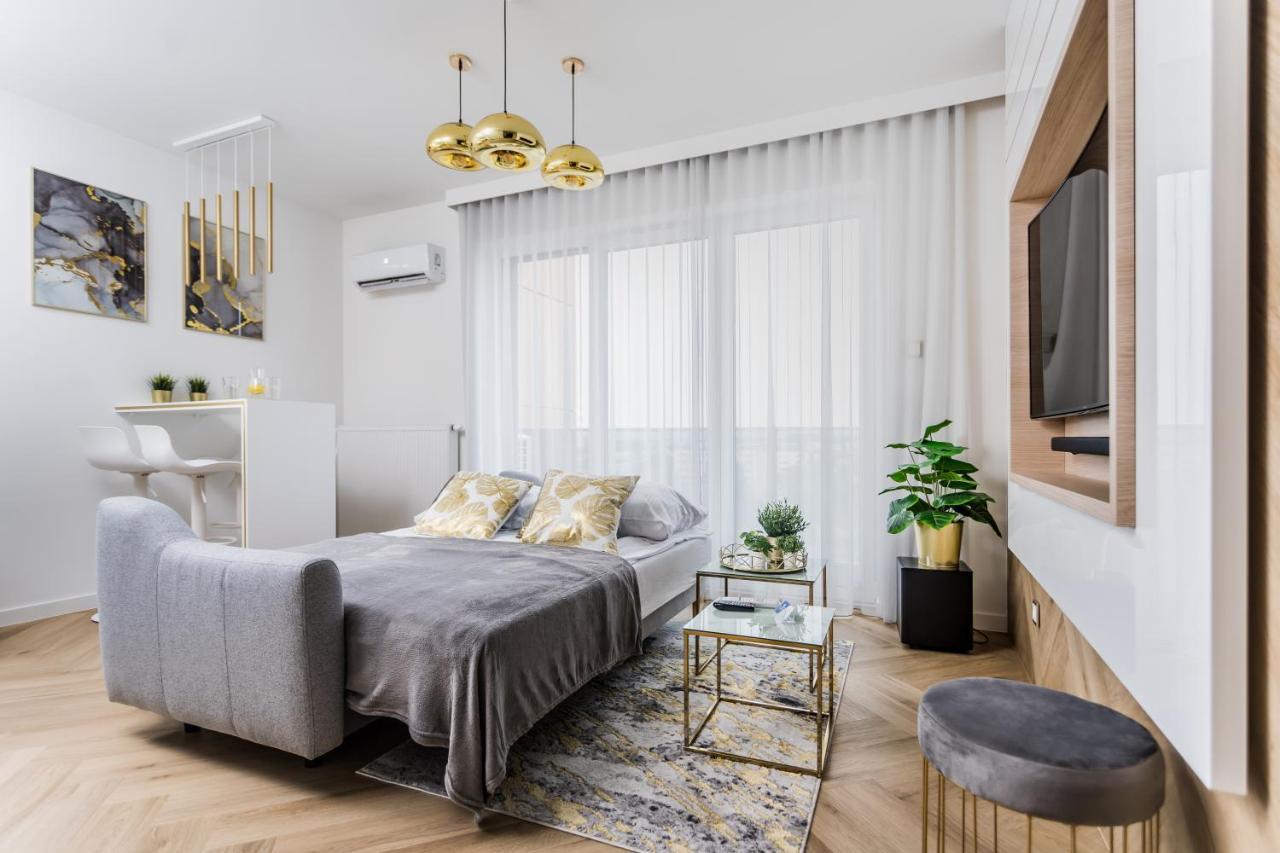Resinest Apartamenty Jurowiecka J17 เบียวิสตอก ภายนอก รูปภาพ