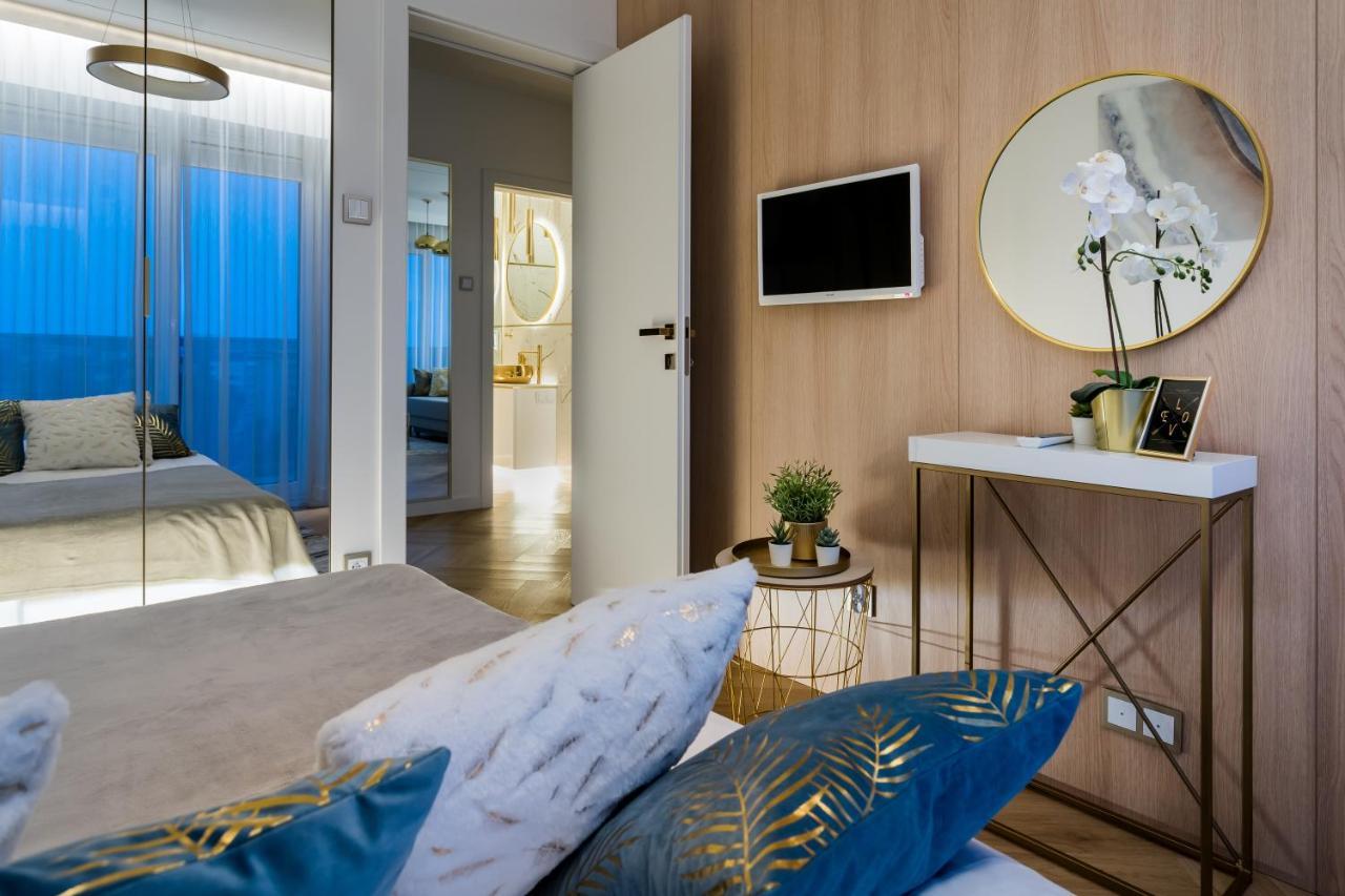 Resinest Apartamenty Jurowiecka J17 เบียวิสตอก ภายนอก รูปภาพ