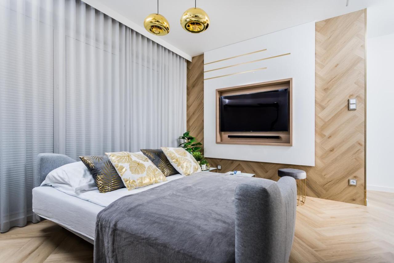 Resinest Apartamenty Jurowiecka J17 เบียวิสตอก ภายนอก รูปภาพ