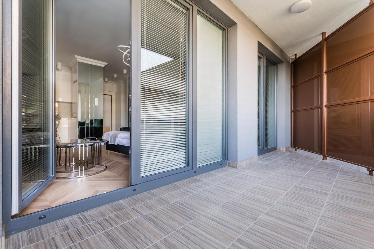 Resinest Apartamenty Jurowiecka J17 เบียวิสตอก ภายนอก รูปภาพ