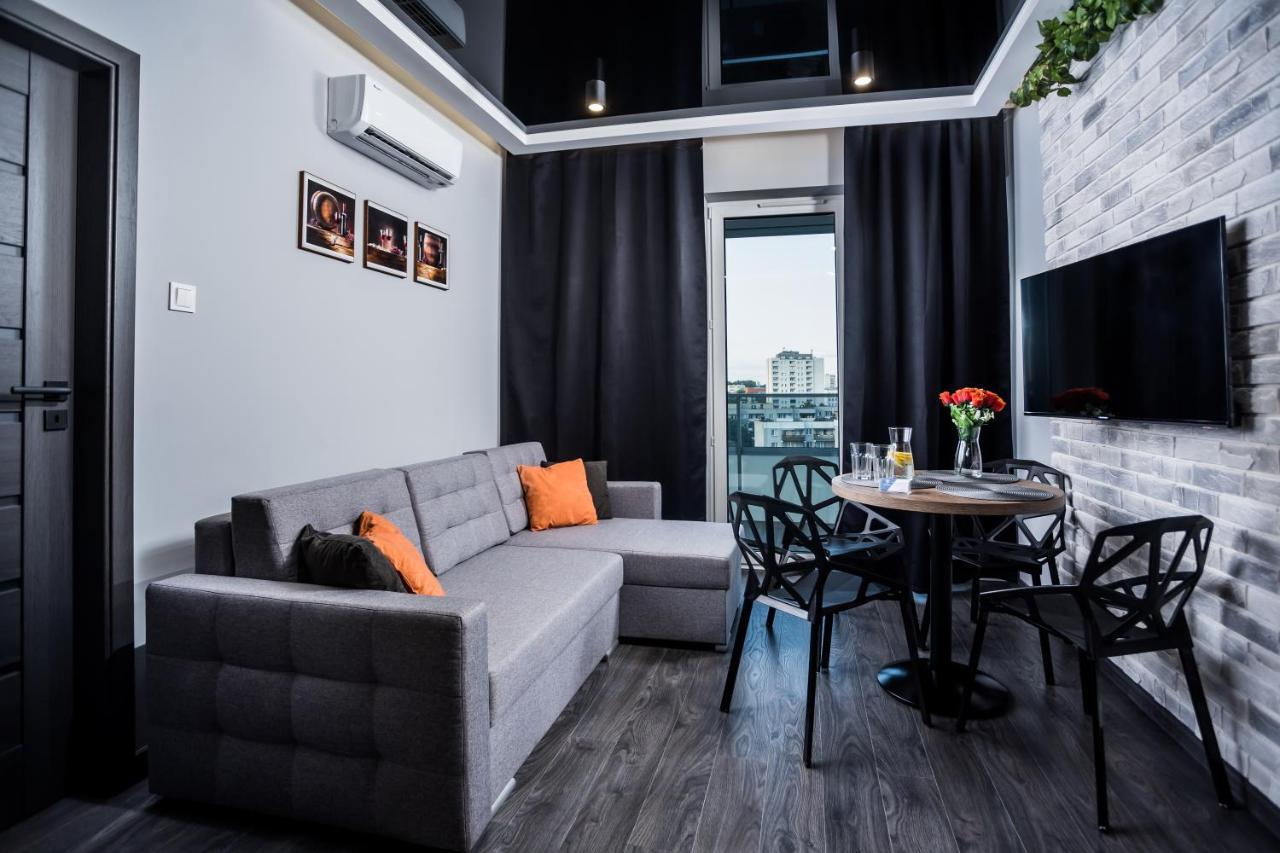 Resinest Apartamenty Jurowiecka J17 เบียวิสตอก ภายนอก รูปภาพ
