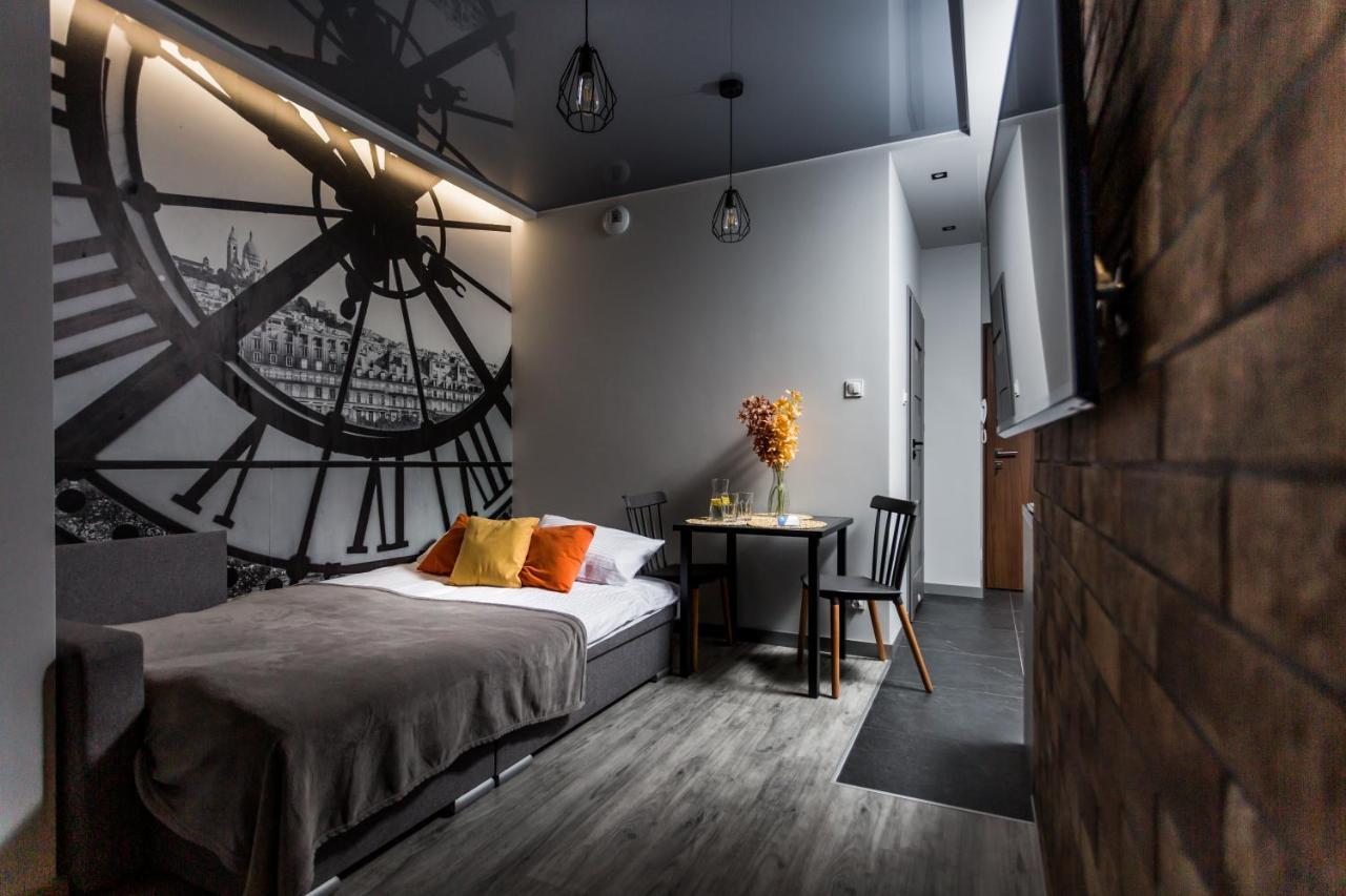 Resinest Apartamenty Jurowiecka J17 เบียวิสตอก ภายนอก รูปภาพ