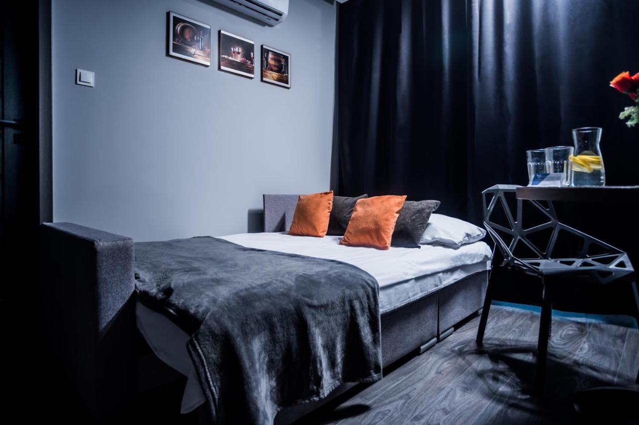 Resinest Apartamenty Jurowiecka J17 เบียวิสตอก ภายนอก รูปภาพ