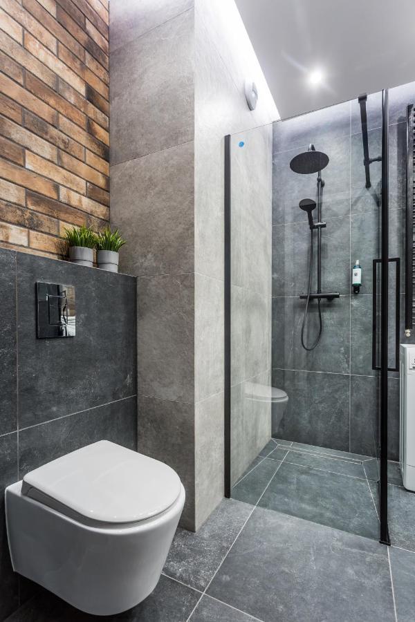 Resinest Apartamenty Jurowiecka J17 เบียวิสตอก ภายนอก รูปภาพ