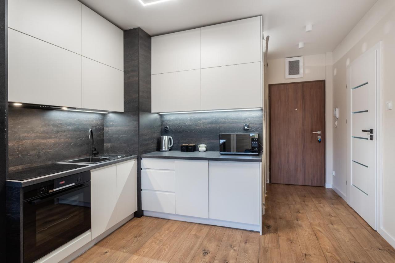 Resinest Apartamenty Jurowiecka J17 เบียวิสตอก ภายนอก รูปภาพ