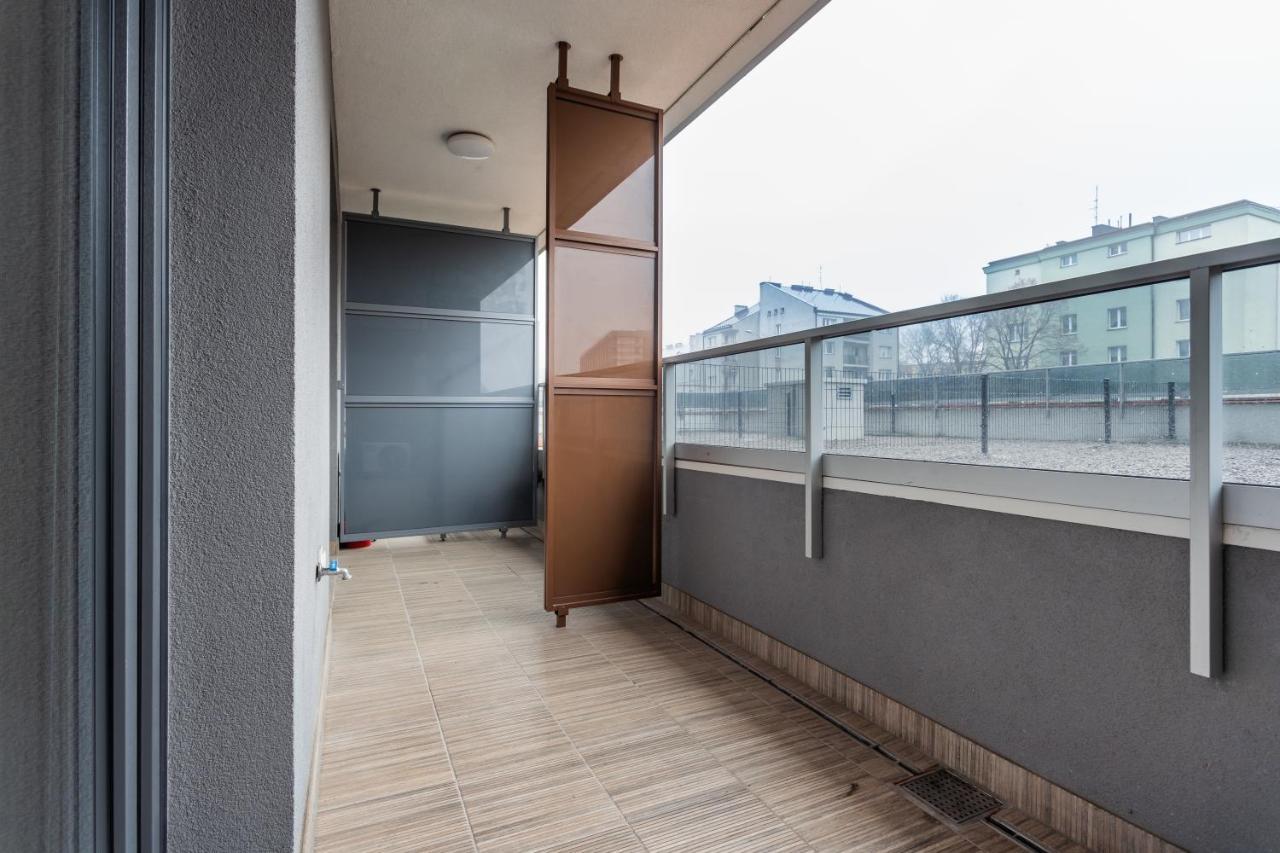 Resinest Apartamenty Jurowiecka J17 เบียวิสตอก ภายนอก รูปภาพ