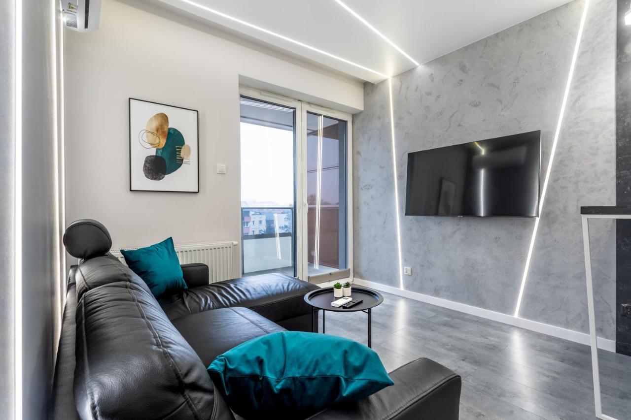 Resinest Apartamenty Jurowiecka J17 เบียวิสตอก ภายนอก รูปภาพ
